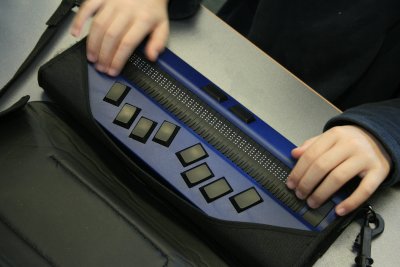 Active Braille